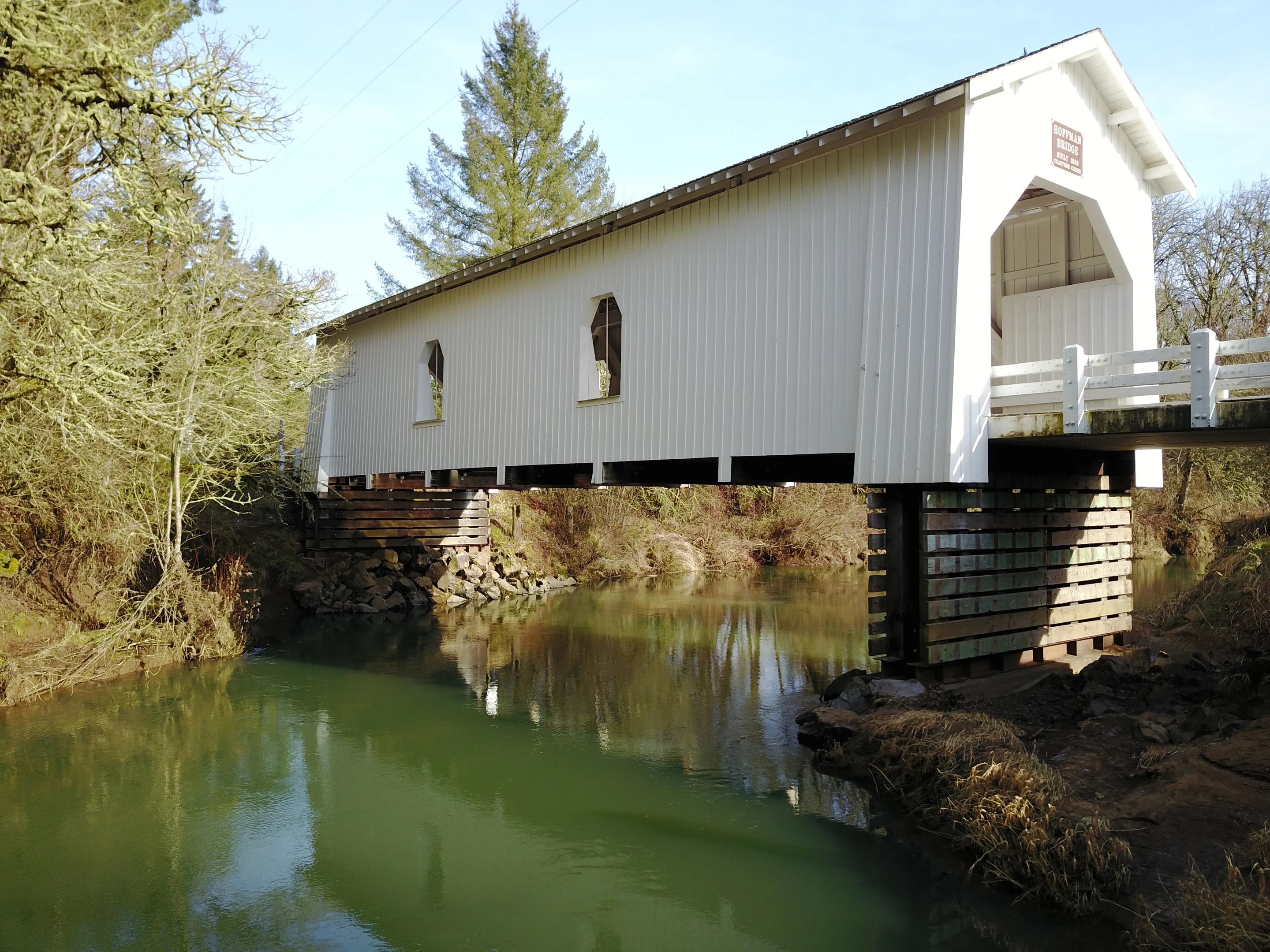 Hoffman Bridge — aerial approach
