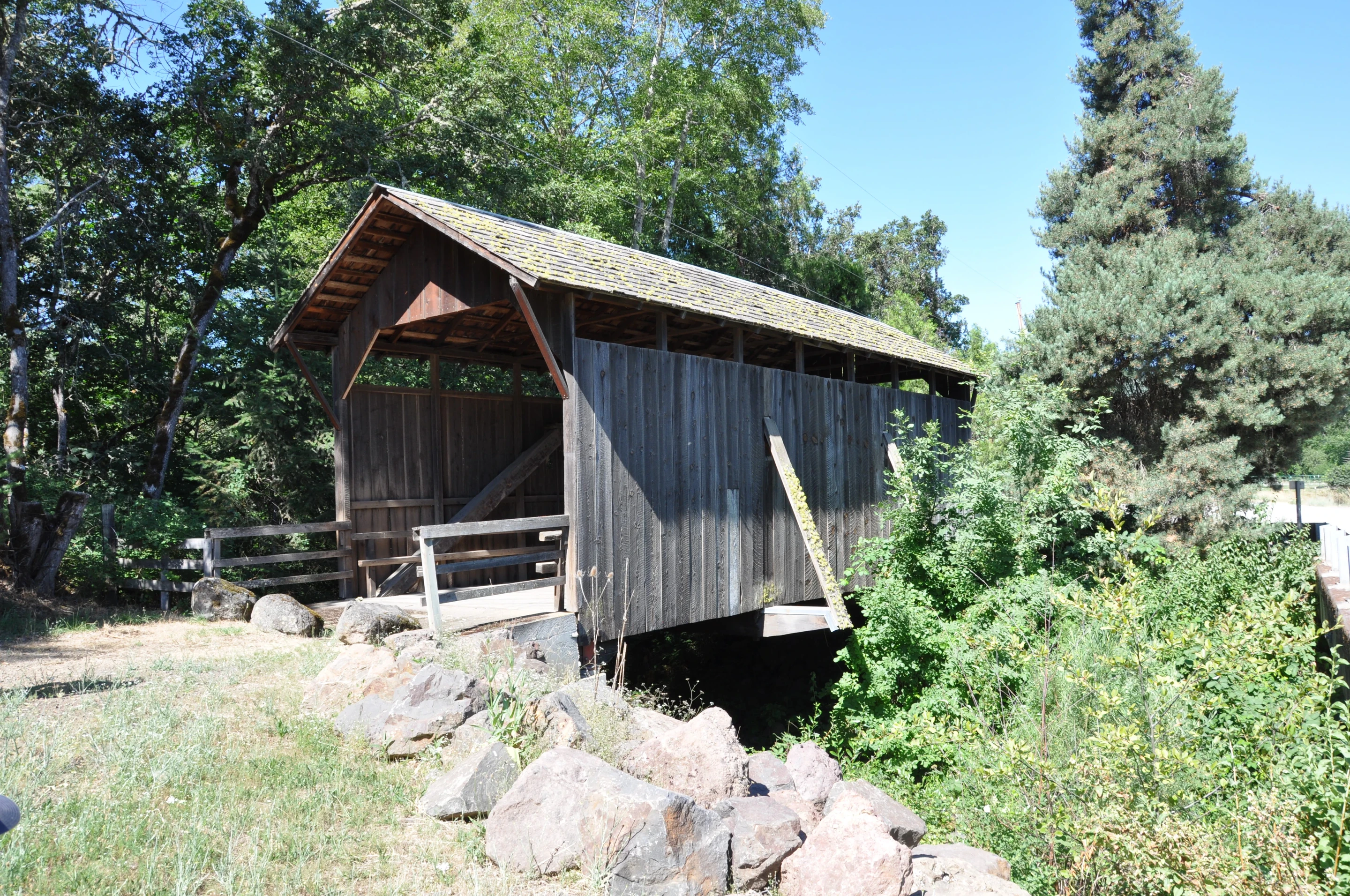Lost Creek Bridge — side elevation