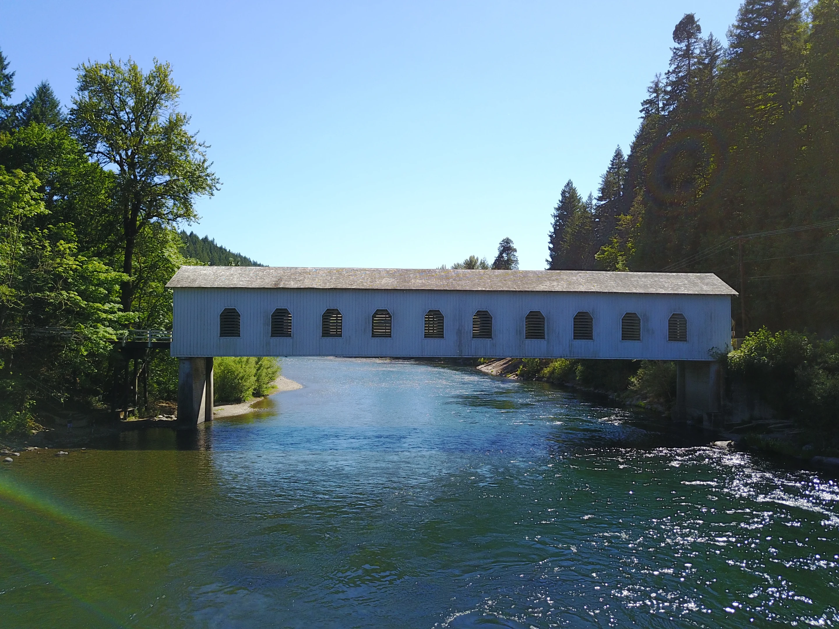 Goodpasture Bridge — aerial approach